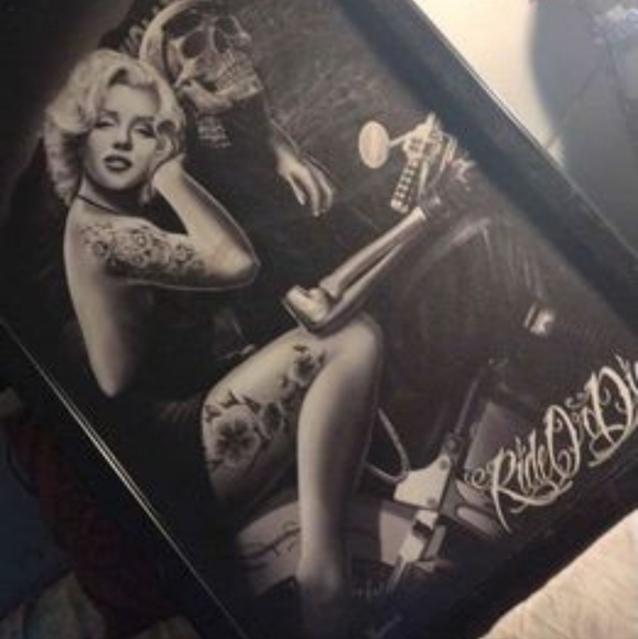 Marlin Monroe ride or die art - Picture 3 of 3